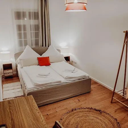 Premium 3br Apartment, Stunning Views Overlooking The Station Coblenza