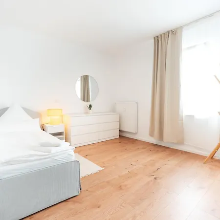 Premium 3br Apartment, Stunning Views Overlooking The Station Apartamento Coblenza