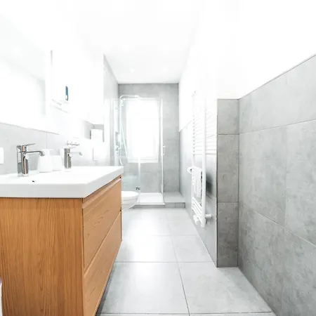 Apartamento Premium 3br Apartment, Stunning Views Overlooking The Station Coblenza