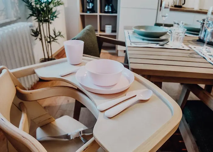 Premium 3br Apartment, Stunning Views Overlooking The Station * Coblenza