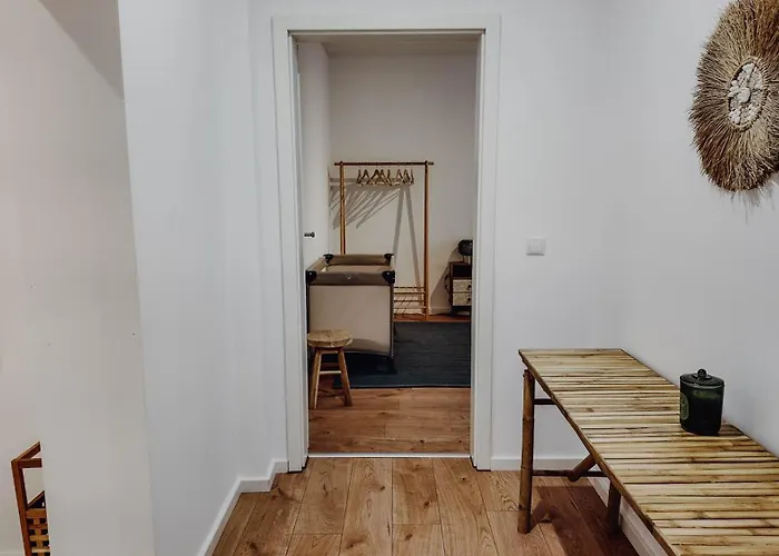 Premium 3br Apartment, Stunning Views Overlooking The Station * Coblenza